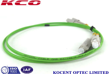 Κίνα Μονοκατευθυντικό Sc στον ενιαίο τρόπο καλωδίων μπαλωμάτων ινών Lc/το πολλαπλού τρόπου πράσινο χρώμα OM5 εργοστάσιο
